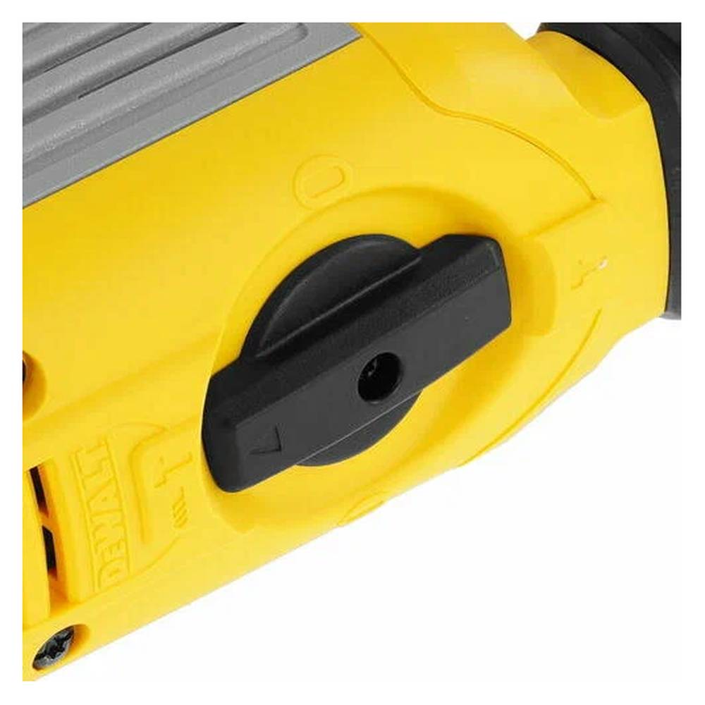 Перфоратор DeWalt D25614K-QS