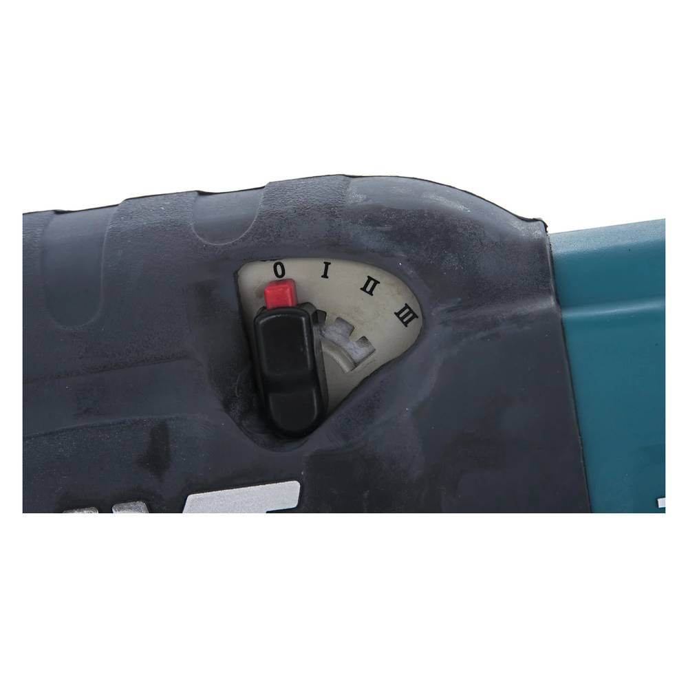 Пила сабельная Makita JR 3070 CT