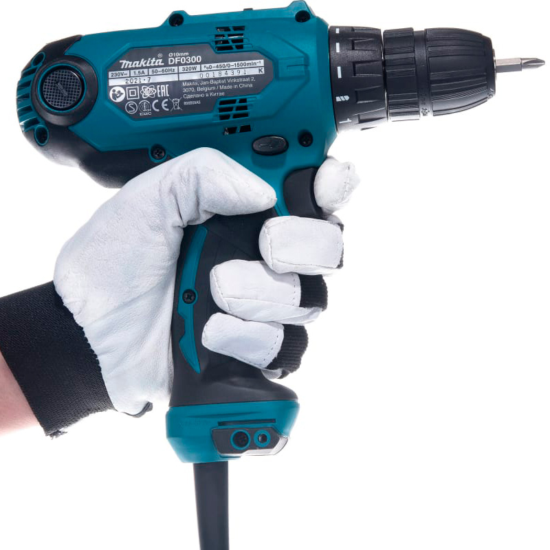 Шуруповерт электрический Makita DF0300X2