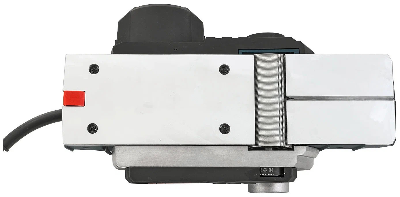 Рубанок Bosch GHO 26-82D
