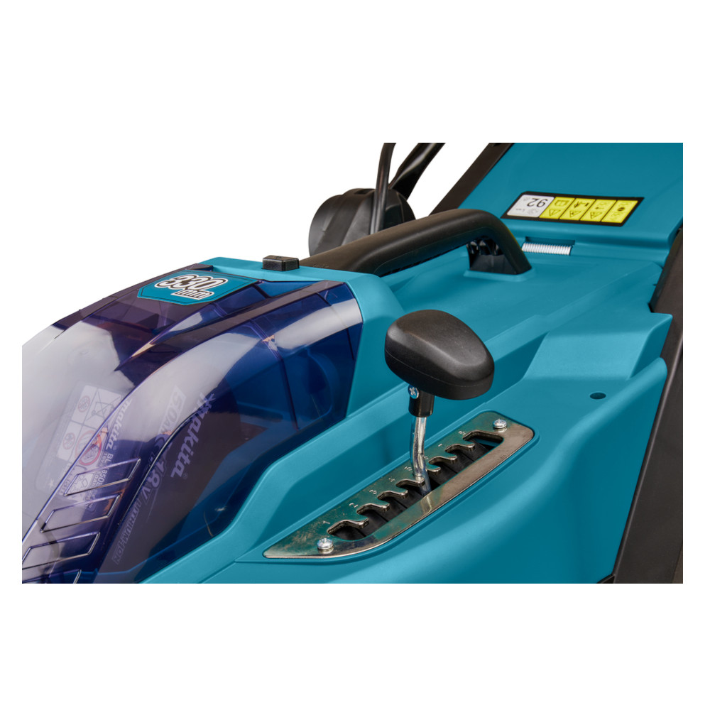 Газонокосилка аккумуляторная Makita DLM330Z