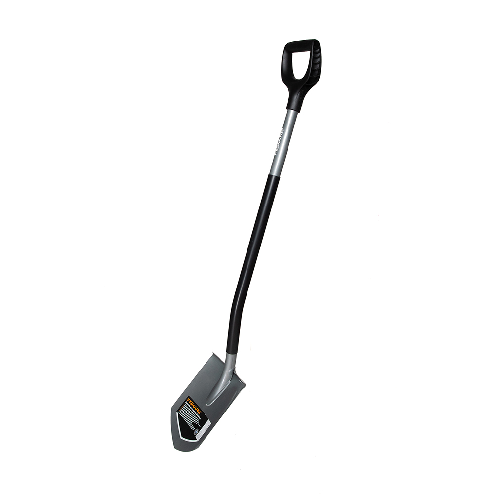 Лопата FISKARS штыковая Solid PROF